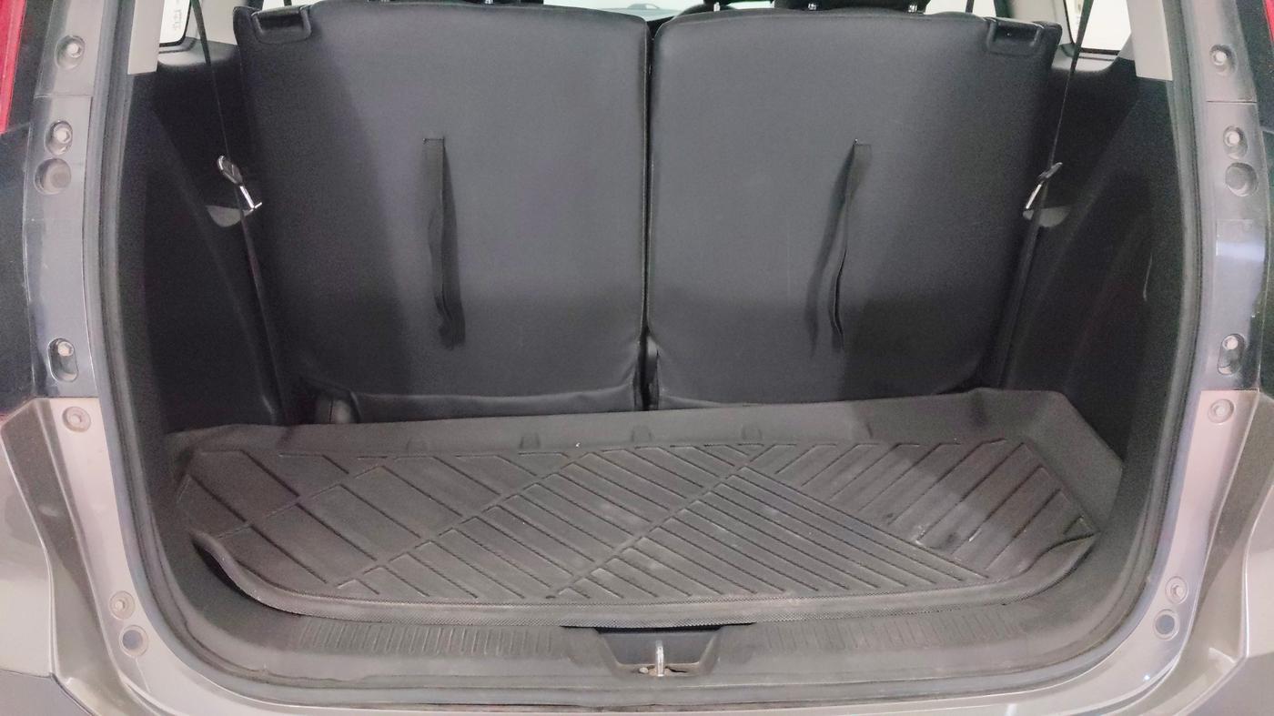 2021 Maruti XL6 ZETA AT, Petrol, Automatic, 39,650 km, Boot Inside