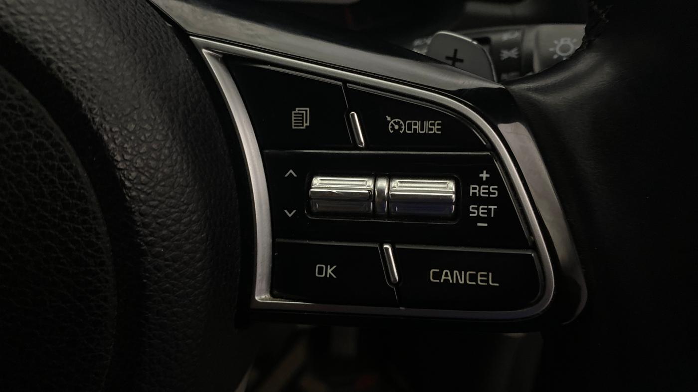 2021 KIA SONET HTX 1.5 AT, Diesel, Automatic, 1,38,639 km, Adaptive Cruise Control