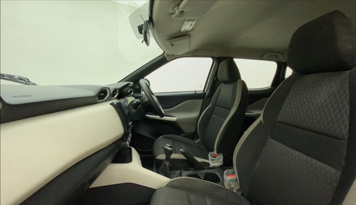 2022 Nissan MAGNITE XE, Petrol, Manual, 13,843 km, Right Side Front Door Cabin
