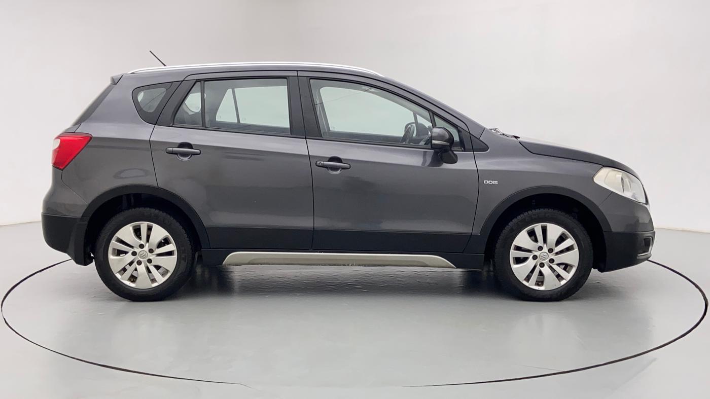 2015 Maruti S Cross DELTA 1.6, Diesel, Manual, 77,355 km, Right Side