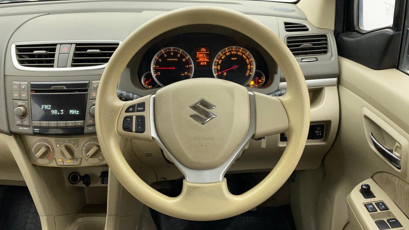 2015 Maruti Ertiga ZXI, Petrol, Manual, 86,046 km, Steering Wheel Close Up