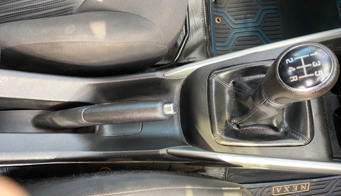 2022 Maruti Baleno ALPHA PETROL 1.2, Petrol, Manual, 70,544 km, Gear Lever