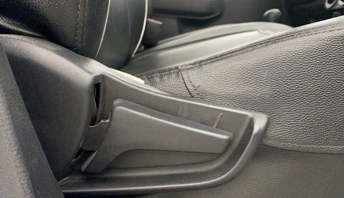 2019 Maruti S PRESSO VXI PLUS AMT, Petrol, Automatic, 38,608 km, Driver Side Adjustment Panel