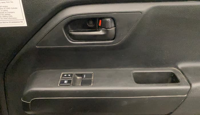 2023 Maruti New Wagon-R LXI CNG 1.0, CNG, Manual, 76,451 km, Driver Side Door Panels Control