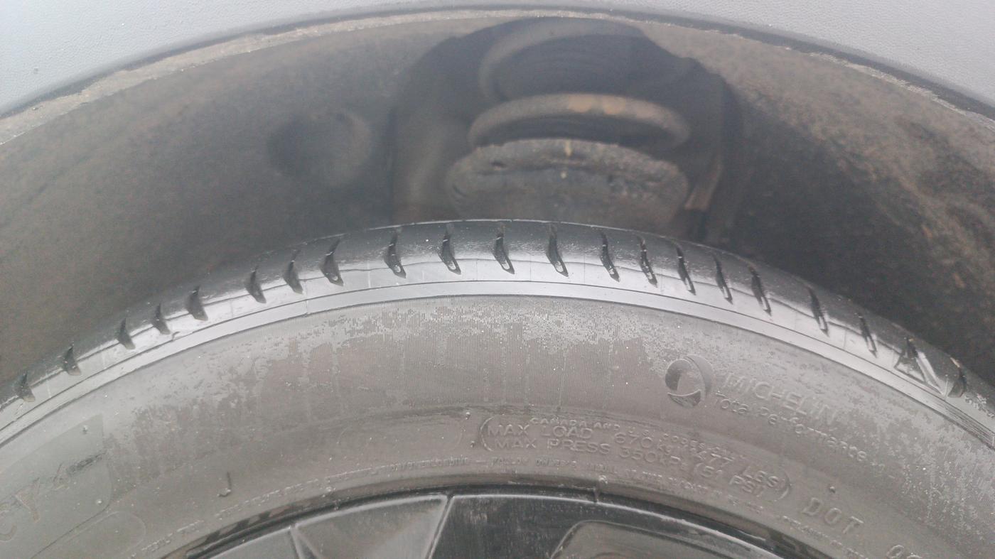 2024 Volkswagen TAIGUN GT PLUS 1.5 TSI DSG, Petrol, Automatic, 70,578 km, Left Front Tyre Tread