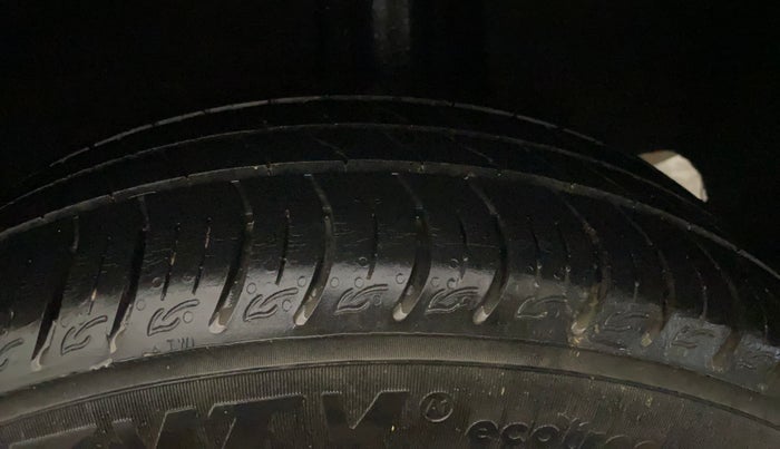 2017 Maruti Baleno ZETA PETROL 1.2, Petrol, Manual, 1,05,308 km, Left Rear Tyre Tread