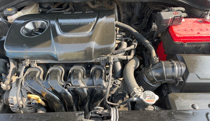 2019 Hyundai Verna 1.6 VTVT SX, Petrol, Manual, 76,303 km, Engine View