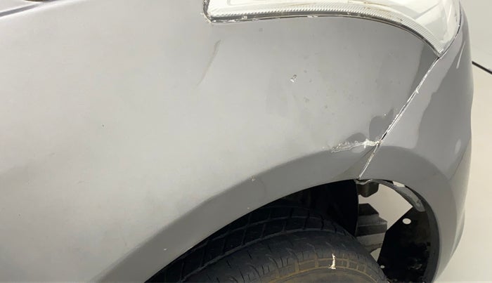 2016 Maruti Swift VXI, Petrol, Manual, 80,664 km, Right fender - Slightly dented