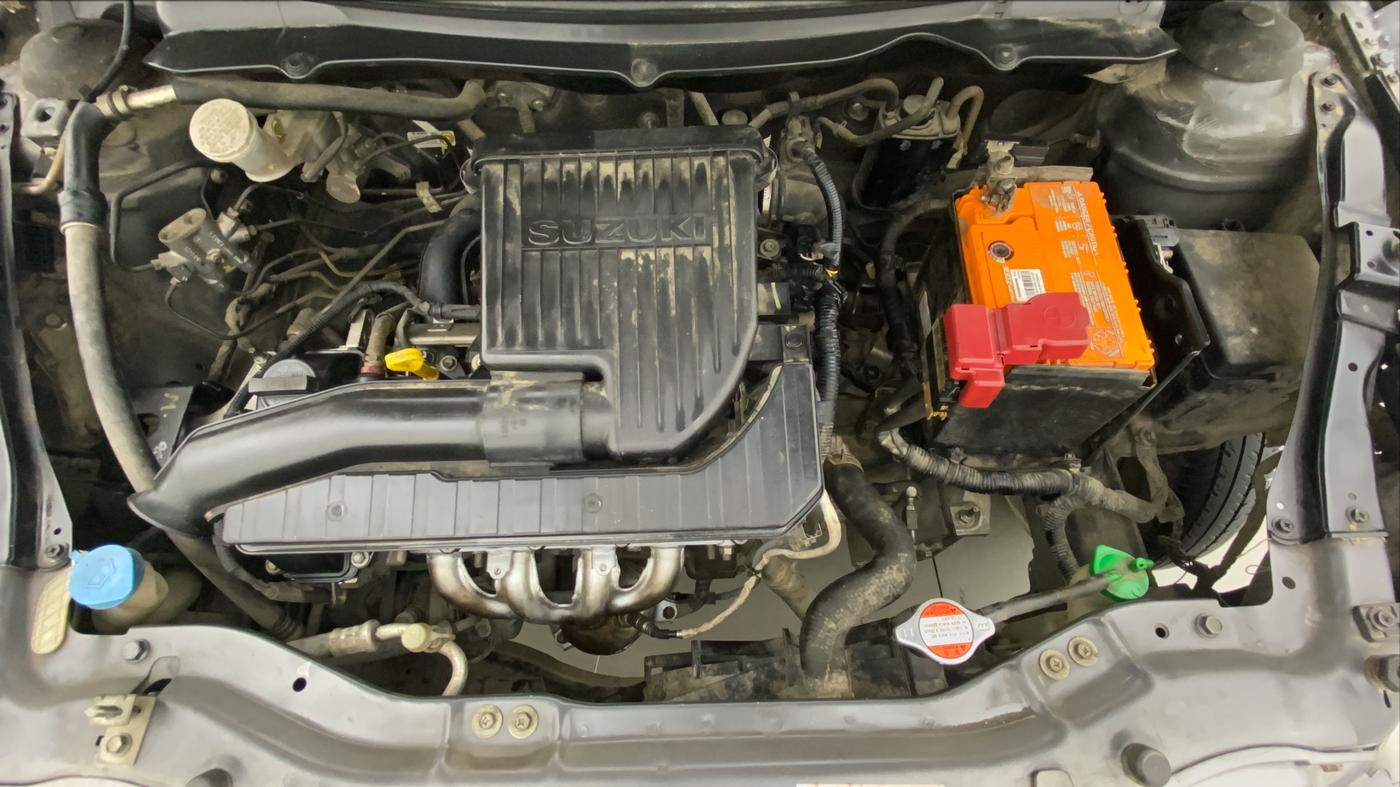 2016 Maruti Swift VXI, Petrol, Manual, 80,664 km, Open Bonet