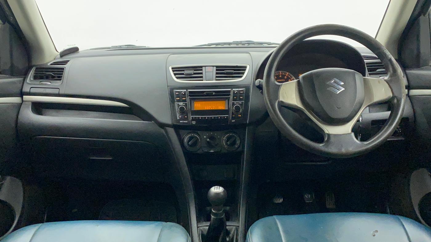 2016 Maruti Swift VXI, Petrol, Manual, 80,664 km, Dashboard