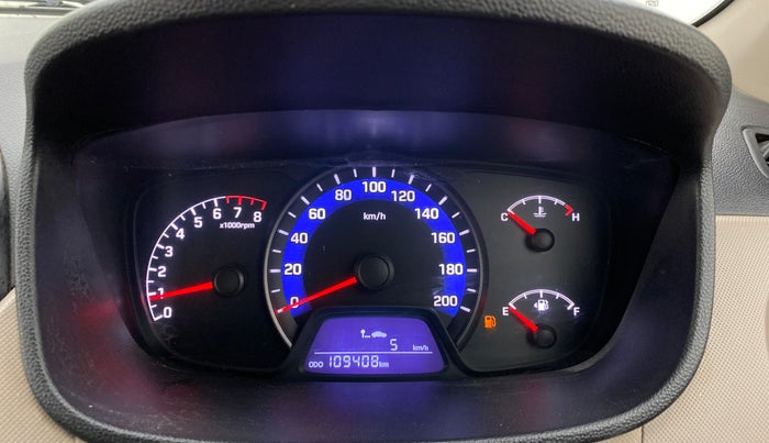 2015 Hyundai Xcent S 1.2, Petrol, Manual, 1,09,398 km, Odometer Image