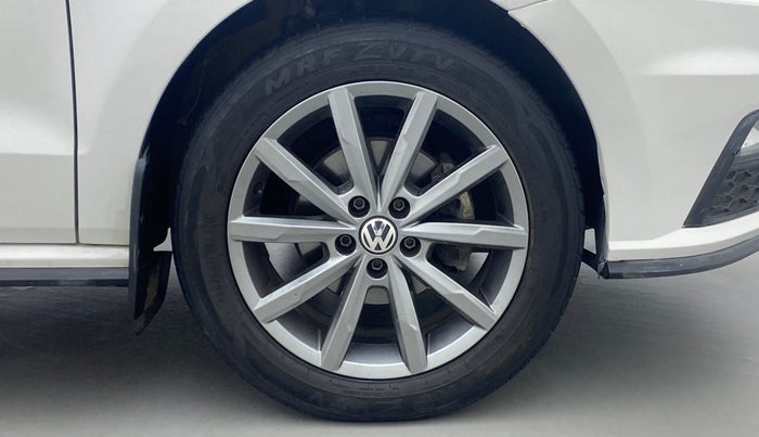 2020 Volkswagen Polo HIGHLINE PLUS 1.0 TSI MT, Petrol, Manual, 70,402 km, Right Front Wheel