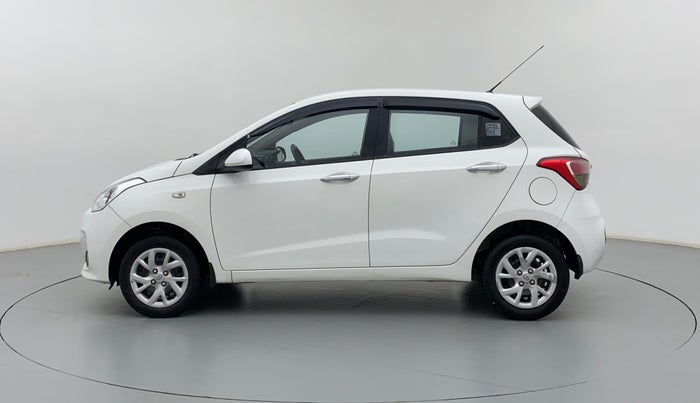 2017 Hyundai Grand i10 MAGNA 1.2 VTVT, Petrol, Manual, 33,124 km, Left Side