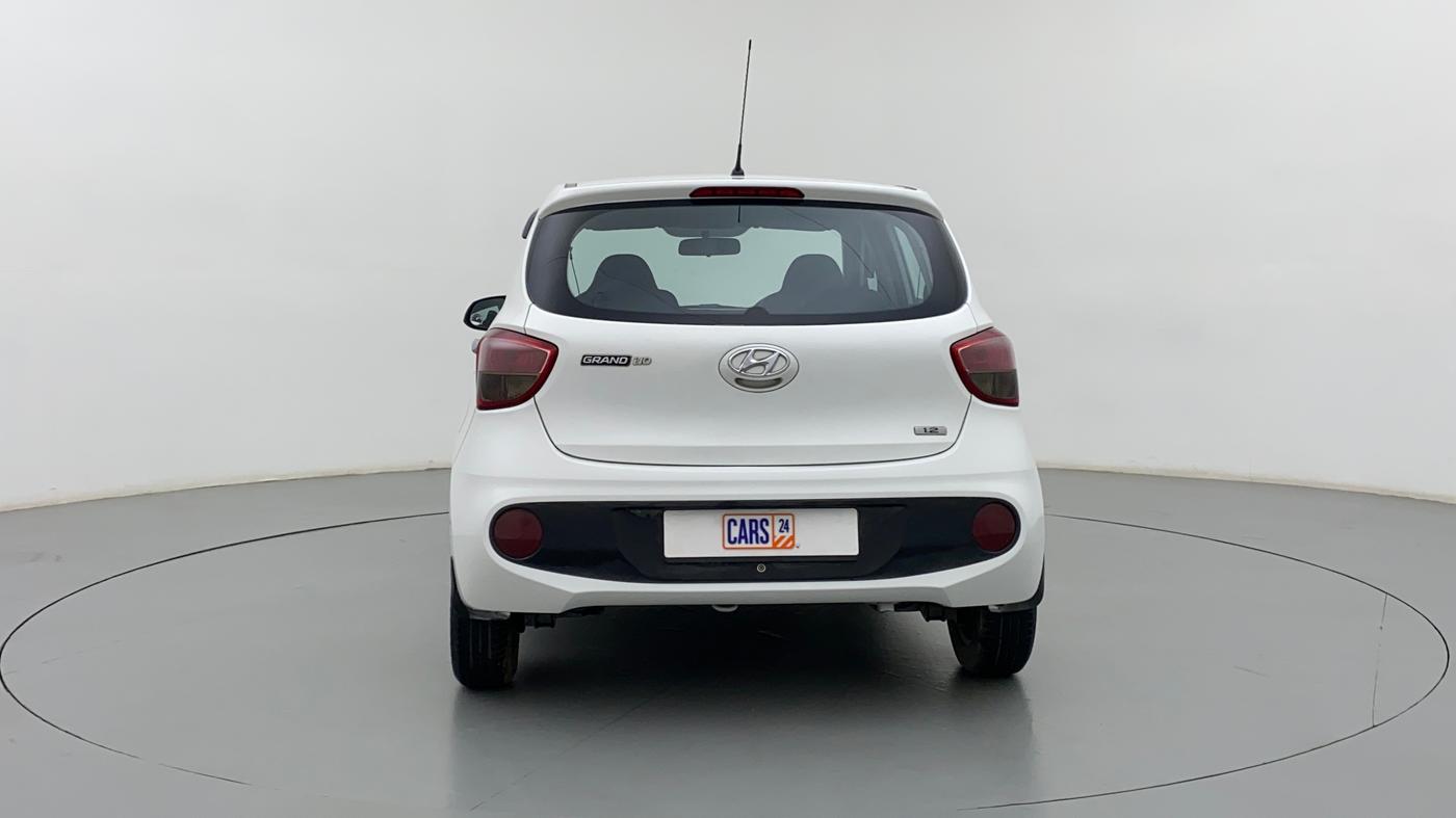 2017 Hyundai Grand i10 MAGNA 1.2 VTVT, Petrol, Manual, 33,124 km, Back/Rear