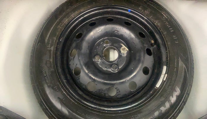 2013 Maruti Swift VDI, Diesel, Manual, 1,29,666 km, Spare Tyre