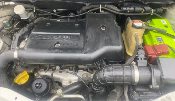 2013 Maruti Swift VDI, Diesel, Manual, 1,29,666 km, Engine View