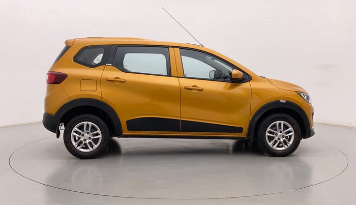 2019 Renault TRIBER RXL MT, Petrol, Manual, 31,083 km, Right Side View
