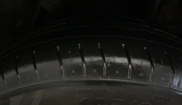 2023 Hyundai VENUE S(O) 1.2, Petrol, Manual, 5,981 km, Left Rear Tyre Tread