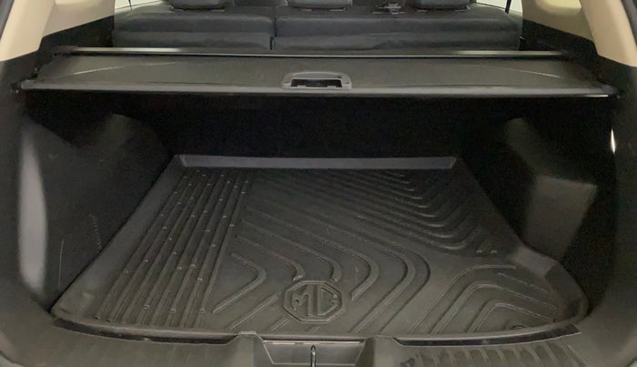 2024 MG HECTOR Sharp Pro Blackstorm 1.5 Turbo CVT, Petrol, Automatic, 33,197 km, Boot Inside