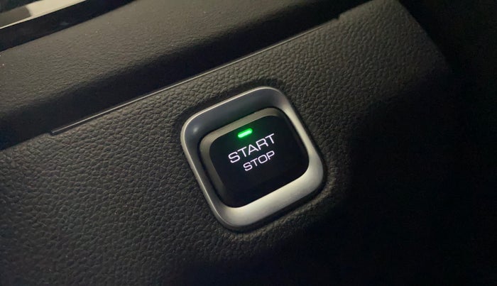 2024 MG HECTOR Sharp Pro Blackstorm 1.5 Turbo CVT, Petrol, Automatic, 33,197 km, Keyless Start/ Stop Button