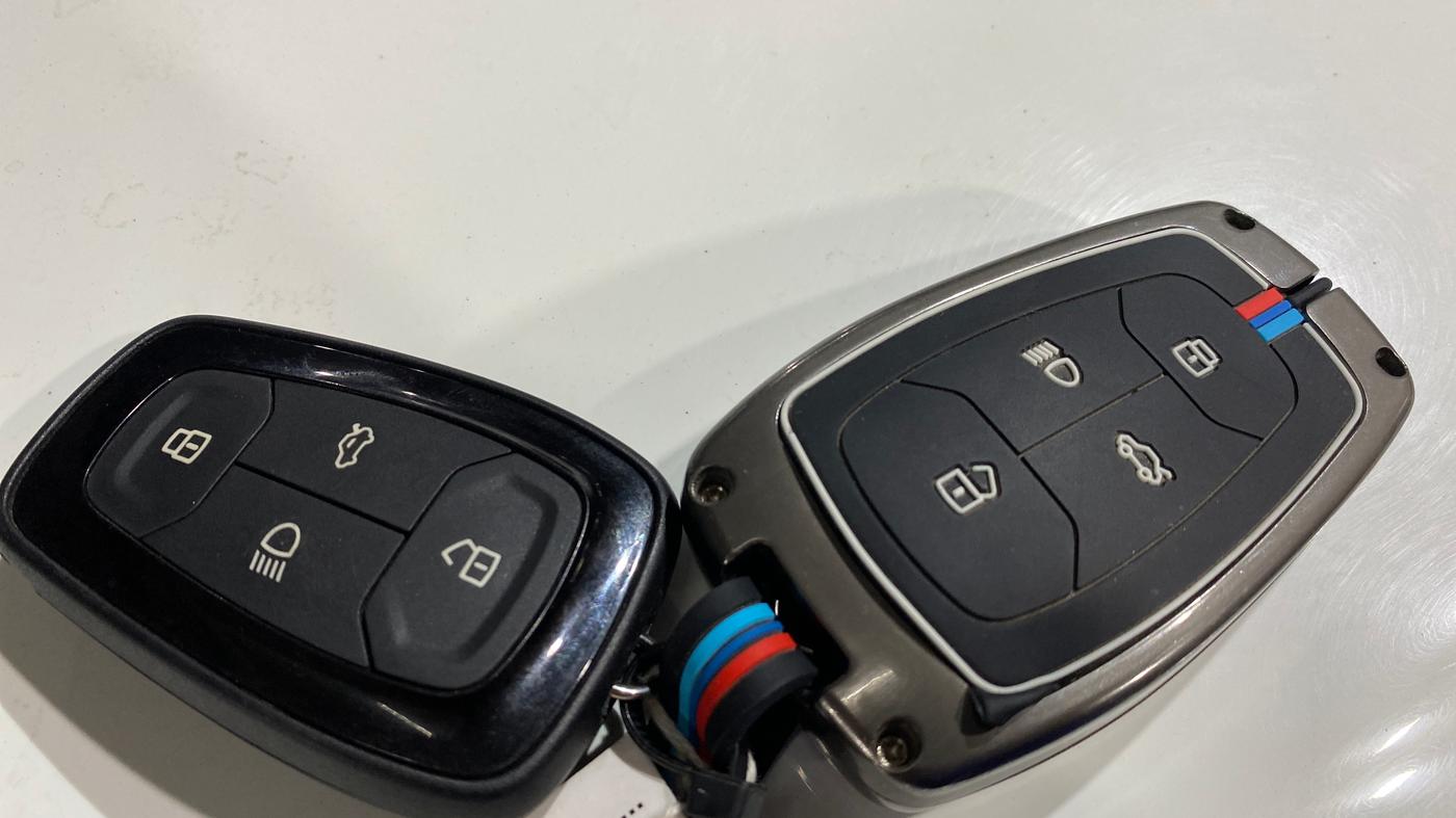2024 Tata NEXON FEARLESS + S P MT, Petrol, Manual, 8,307 km, Key Close Up