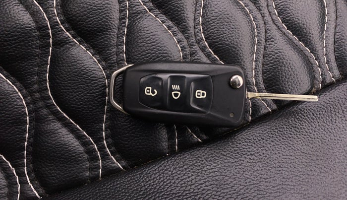 2023 Tata Tiago XT PETROL, Petrol, Manual, 30,028 km, Key Close Up