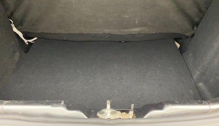 2023 Tata Tiago XT PETROL, Petrol, Manual, 30,028 km, Boot Inside