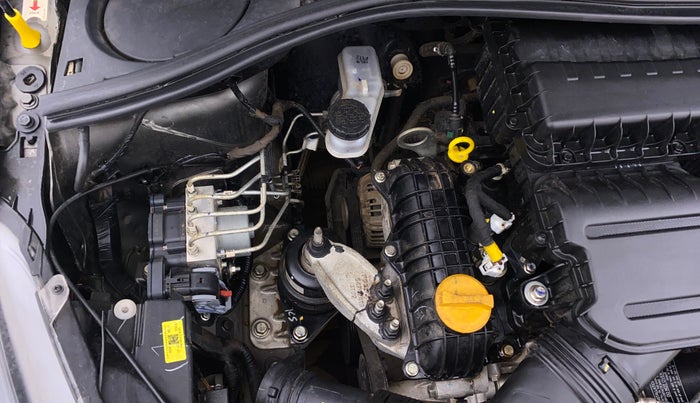 2023 Tata Tiago XT PETROL, Petrol, Manual, 30,028 km, Engine View - Right