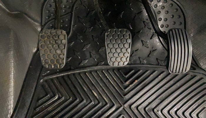 2023 Tata Tiago XT PETROL, Petrol, Manual, 30,028 km, Pedals