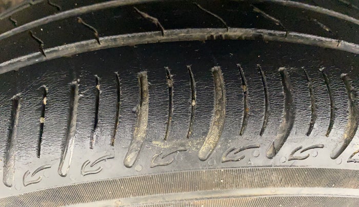 2023 Tata Tiago XT PETROL, Petrol, Manual, 30,028 km, Left Front Tyre Tread