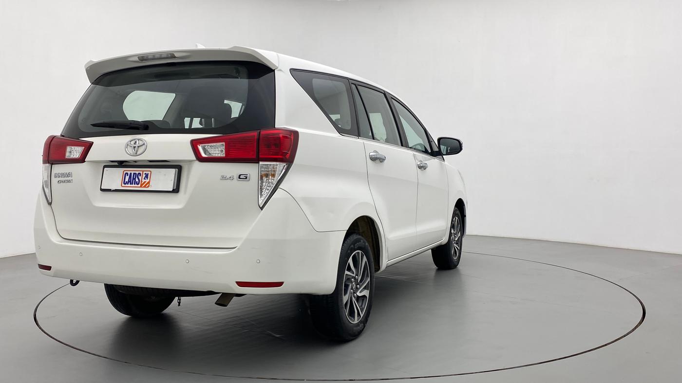 2022 Toyota Innova Crysta 2.4 GX AT 7 STR, Diesel, Automatic, 37,823 km, Right Back Diagonal
