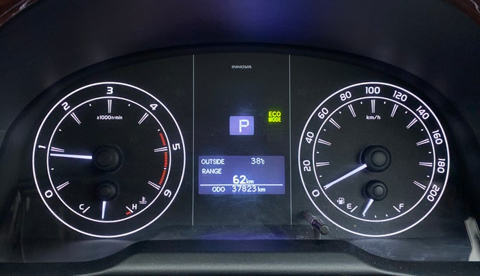 2022 Toyota Innova Crysta 2.4 GX AT 7 STR, Diesel, Automatic, 37,823 km, Odometer Image