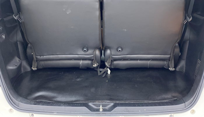 2022 Toyota Innova Crysta 2.4 GX AT 7 STR, Diesel, Automatic, 37,823 km, Boot Inside