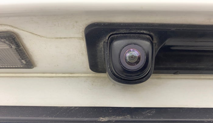 2017 Hyundai Verna 1.6 VTVT SX (O) AT, Petrol, Automatic, 39,750 km, Parking Camera