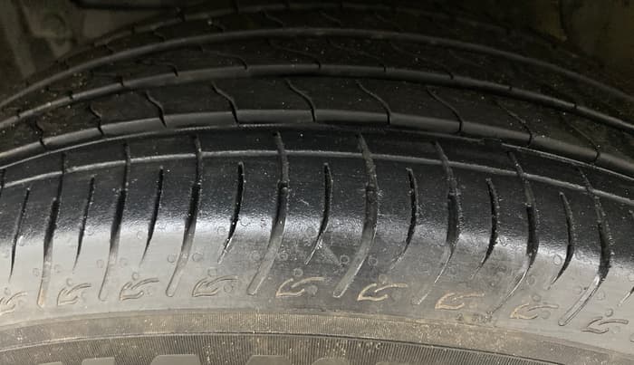 2021 Maruti Vitara Brezza ZXI PLUS, Petrol, Manual, 1,43,965 km, Left Front Tyre Tread