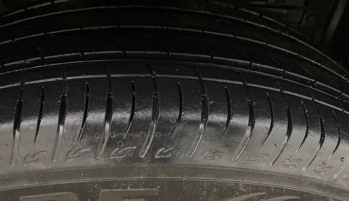 2021 Maruti Vitara Brezza ZXI PLUS, Petrol, Manual, 1,43,965 km, Right Front Tyre Tread