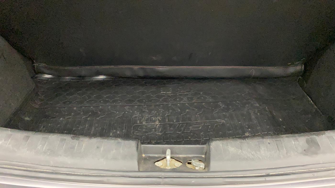 2011 Maruti Swift VXI, Petrol, Manual, 95,774 km, Boot Inside
