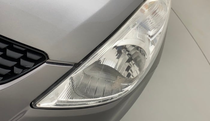 2011 Maruti Swift VXI, Petrol, Manual, 95,774 km, Left headlight - Minor scratches