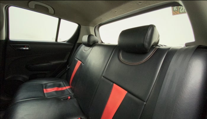 2011 Maruti Swift VXI, Petrol, Manual, 95,774 km, Right Side Rear Door Cabin