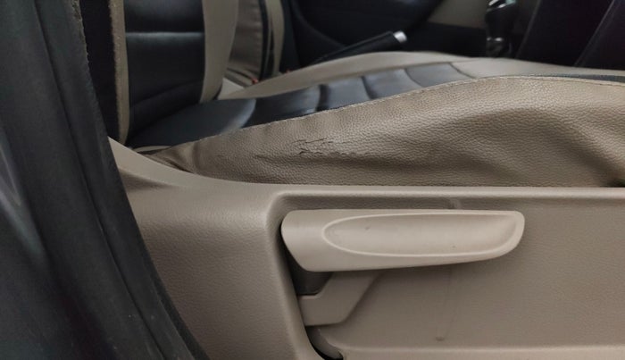 2013 Volkswagen Polo HIGHLINE1.2L, Petrol, Manual, 90,116 km, Driver Side Adjustment Panel