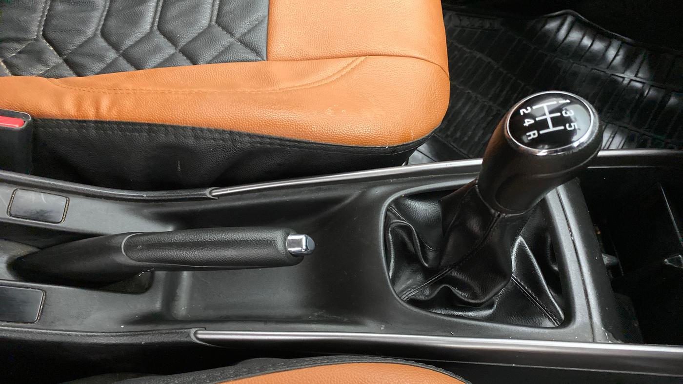 2019 Maruti Baleno DELTA PETROL 1.2, Petrol, Manual, 20,111 km, Gear Lever