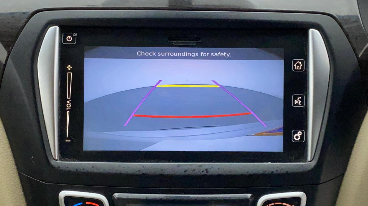 2016 Maruti Ciaz ZXI+ AT, CNG, Automatic, 1,14,934 km, Parking Camera