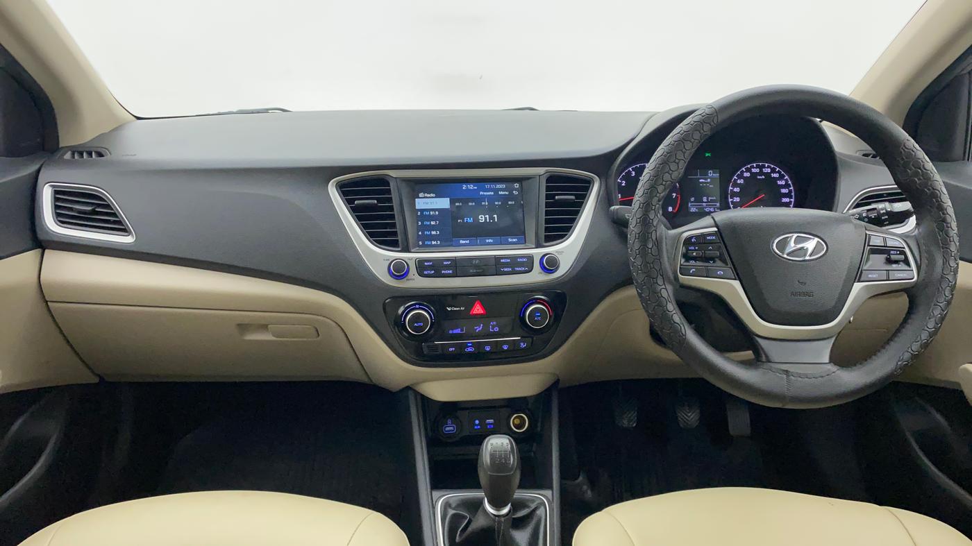 2018 Hyundai Verna 1.6 VTVT SX, Petrol, Manual, 40,461 km, Dashboard