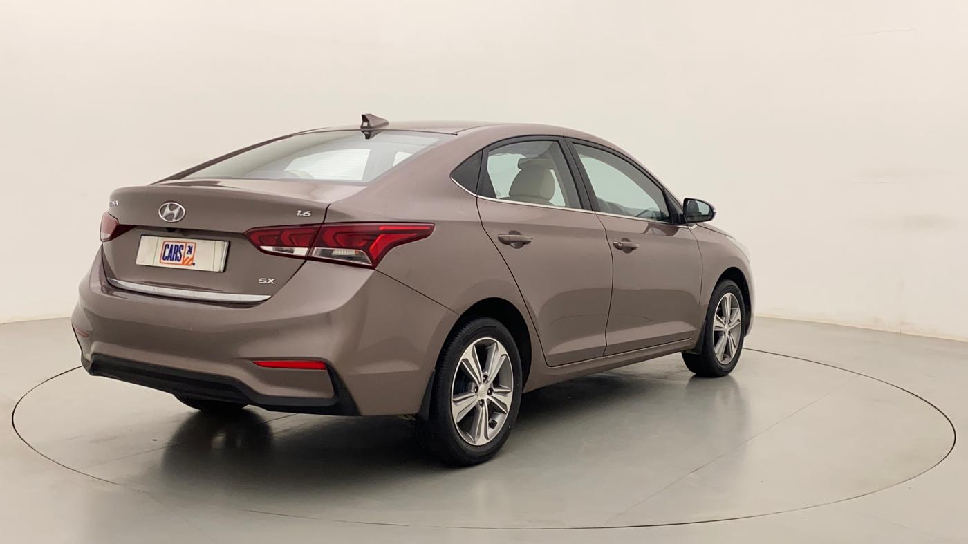 2018 Hyundai Verna 1.6 VTVT SX, Petrol, Manual, 40,461 km, Right Back Diagonal