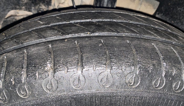 2020 Tata TIGOR XZ PETROL, Petrol, Manual, 61,810 km, Left Front Tyre Tread