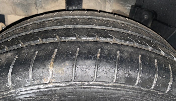 2020 Tata TIGOR XZ PETROL, Petrol, Manual, 61,810 km, Right Rear Tyre Tread
