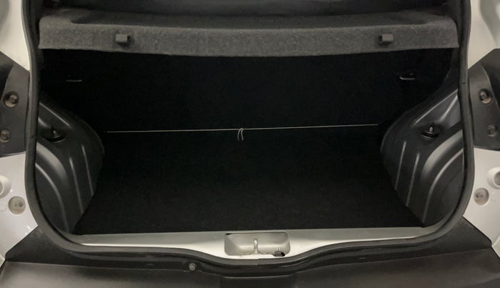 2024 Renault Kwid CLIMBER AMT 1.0, Petrol, Automatic, 20,151 km, Boot Inside