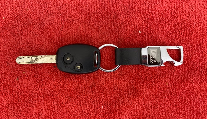 2015 Honda Brio VX AT, Petrol, Automatic, 17,295 km, Key Close Up