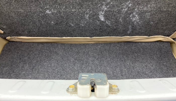 2015 Honda Brio VX AT, Petrol, Automatic, 17,295 km, Boot Inside