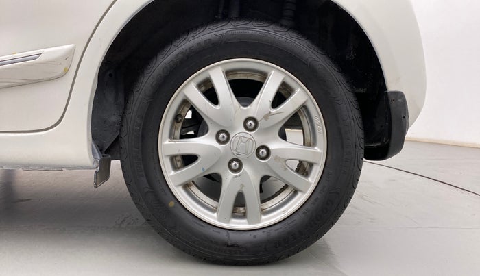 2015 Honda Brio VX AT, Petrol, Automatic, 17,295 km, Left Rear Wheel